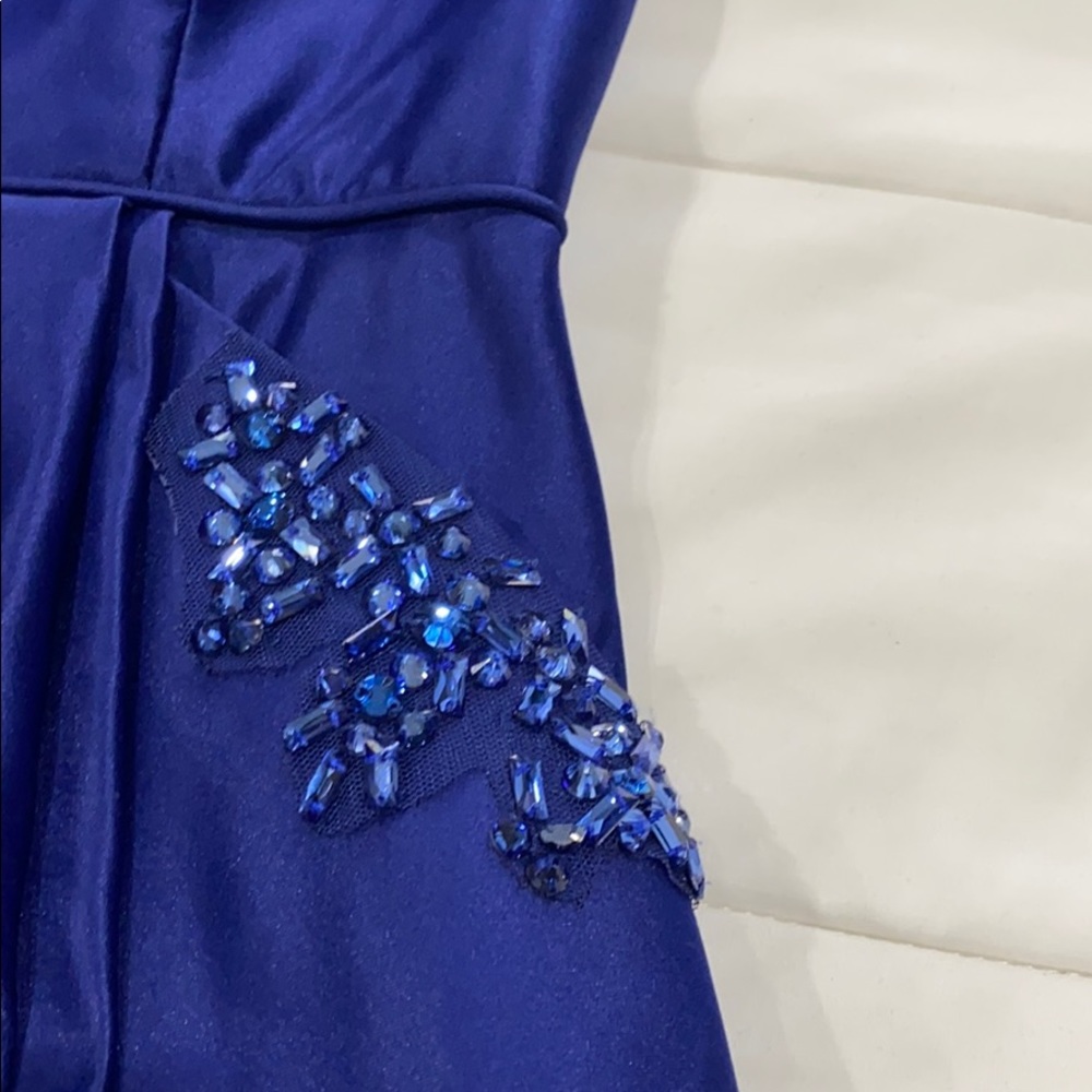 Prom dress - Picture 2 of 5
